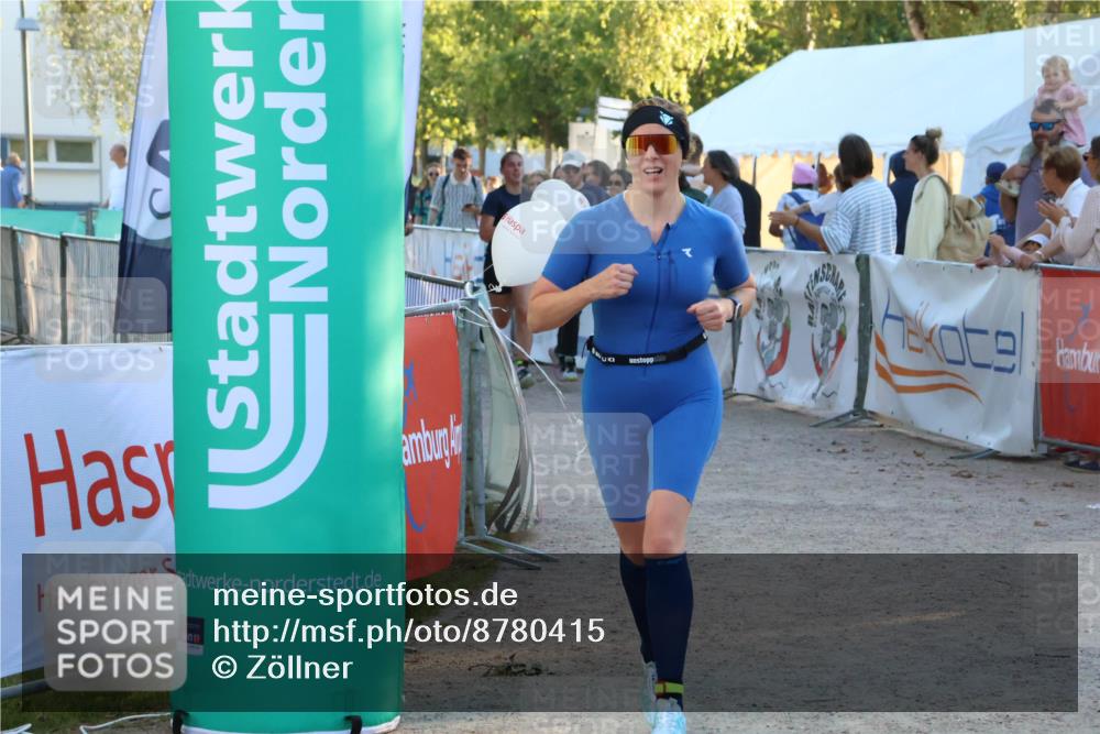 07.09.2025 - 19. Norderstedt Triathlon Zöllner http://msf.ph/oto/8780415 07.09.2025 17:35:49 Ziel 934, 1454 meine-sportfotos.de