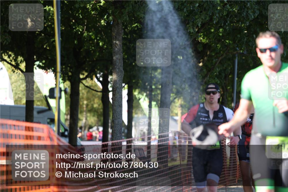 07.09.2025 - 19. Norderstedt Triathlon Michael Strokosch http://msf.ph/oto/8780430 07.09.2025 16:03:32 Laufen 438, 498, 537, 1492 meine-sportfotos.de
