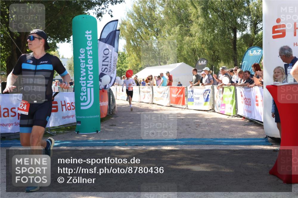 07.09.2025 - 19. Norderstedt Triathlon Zöllner http://msf.ph/oto/8780436 07.09.2025 12:50:25 Ziel 165, 824 meine-sportfotos.de