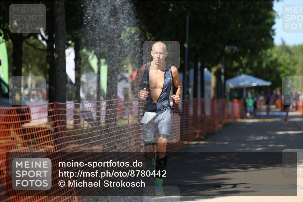 07.09.2025 - 19. Norderstedt Triathlon Michael Strokosch http://msf.ph/oto/8780442 07.09.2025 15:00:53 Laufen 1457 meine-sportfotos.de