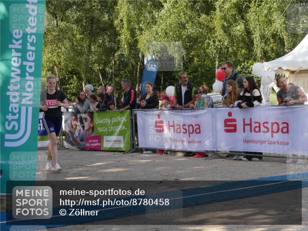 07.09.2025 - 19. Norderstedt Triathlon Zöllner http://msf.ph/oto/8780458 07.09.2025 10:52:57 Ziel 84, 652, 690, 1130 meine-sportfotos.de