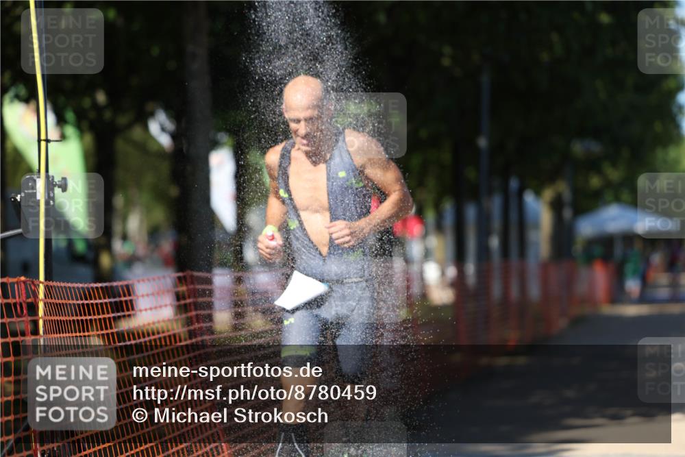 07.09.2025 - 19. Norderstedt Triathlon Michael Strokosch http://msf.ph/oto/8780459 07.09.2025 15:00:54 Laufen 1457 meine-sportfotos.de