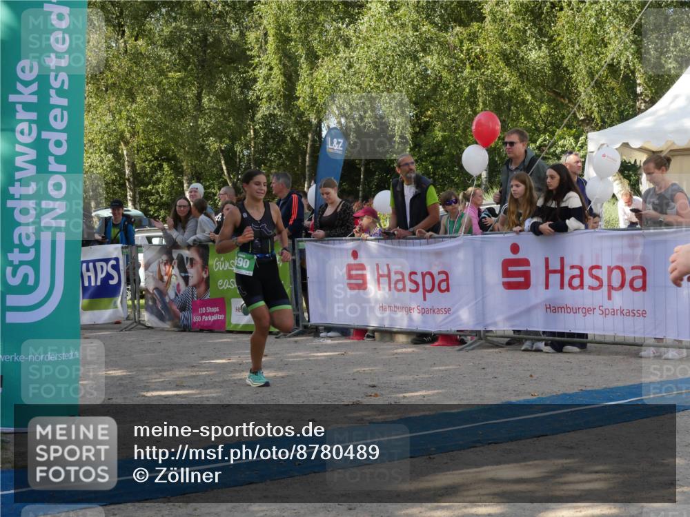 07.09.2025 - 19. Norderstedt Triathlon Zöllner http://msf.ph/oto/8780489 07.09.2025 10:53:01 Ziel 690, 1130 meine-sportfotos.de