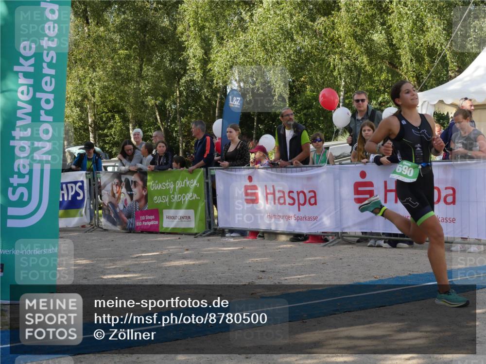 07.09.2025 - 19. Norderstedt Triathlon Zöllner http://msf.ph/oto/8780500 07.09.2025 10:53:01 Ziel 690, 1130 meine-sportfotos.de