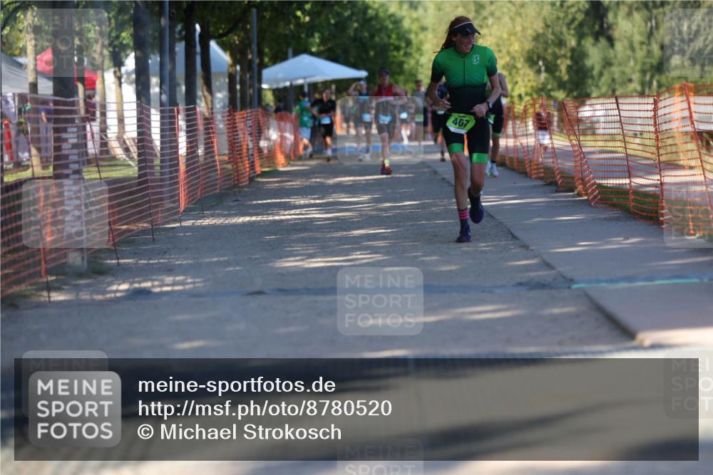 07.09.2025 - 19. Norderstedt Triathlon Michael Strokosch http://msf.ph/oto/8780520 07.09.2025 16:03:54 Laufen 467, 476 meine-sportfotos.de