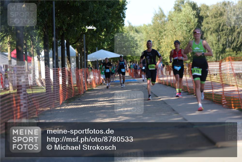 07.09.2025 - 19. Norderstedt Triathlon Michael Strokosch http://msf.ph/oto/8780533 07.09.2025 16:03:59 Laufen 467, 476, 541, 884 meine-sportfotos.de