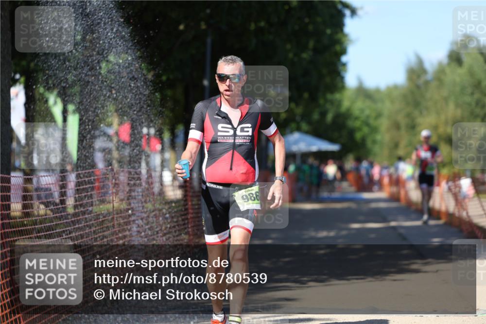 07.09.2025 - 19. Norderstedt Triathlon Michael Strokosch http://msf.ph/oto/8780539 07.09.2025 15:01:15 Laufen 979, 986 meine-sportfotos.de