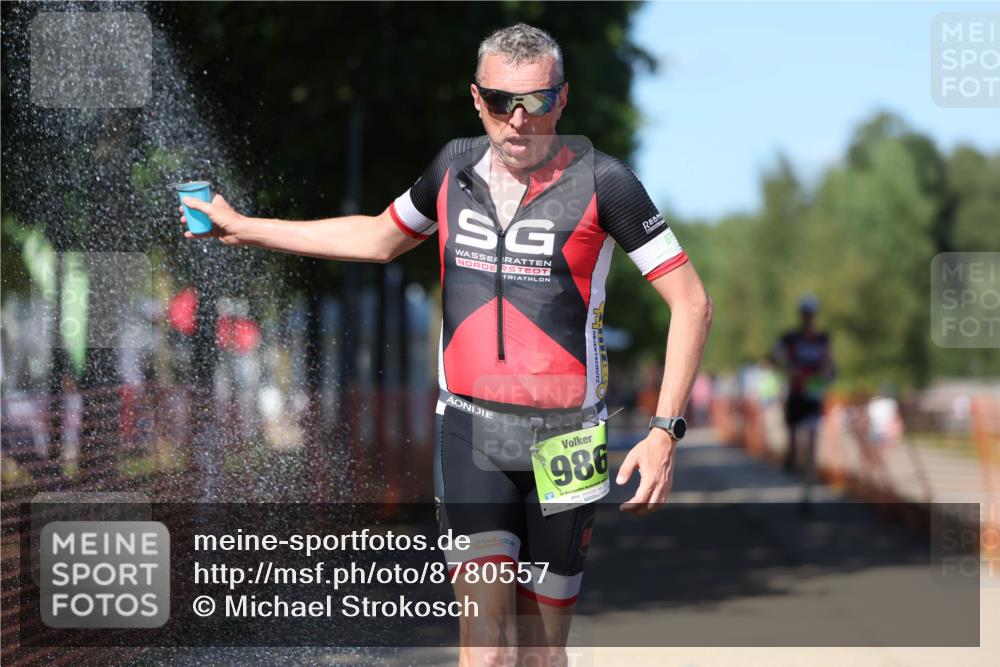 07.09.2025 - 19. Norderstedt Triathlon Michael Strokosch http://msf.ph/oto/8780557 07.09.2025 15:01:16 Laufen 979, 986 meine-sportfotos.de