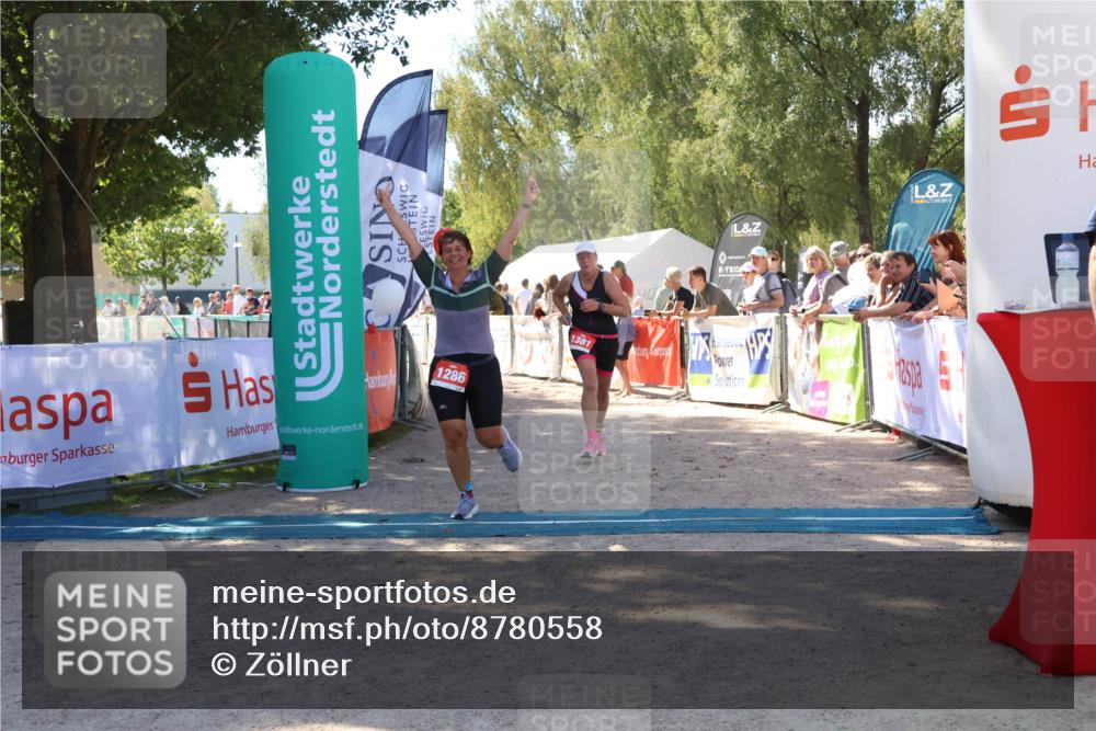 07.09.2025 - 19. Norderstedt Triathlon Zöllner http://msf.ph/oto/8780558 07.09.2025 12:50:44 Ziel 1286, 1381 meine-sportfotos.de