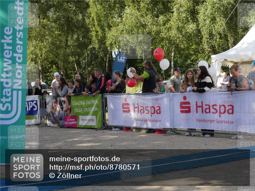 07.09.2025 - 19. Norderstedt Triathlon Zöllner http://msf.ph/oto/8780571 07.09.2025 10:54:08 Ziel 96, 672 meine-sportfotos.de