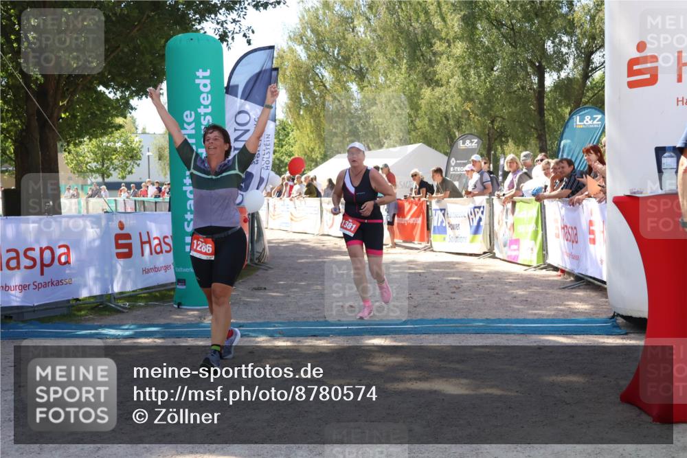 07.09.2025 - 19. Norderstedt Triathlon Zöllner http://msf.ph/oto/8780574 07.09.2025 12:50:45 Ziel 1286, 1381 meine-sportfotos.de