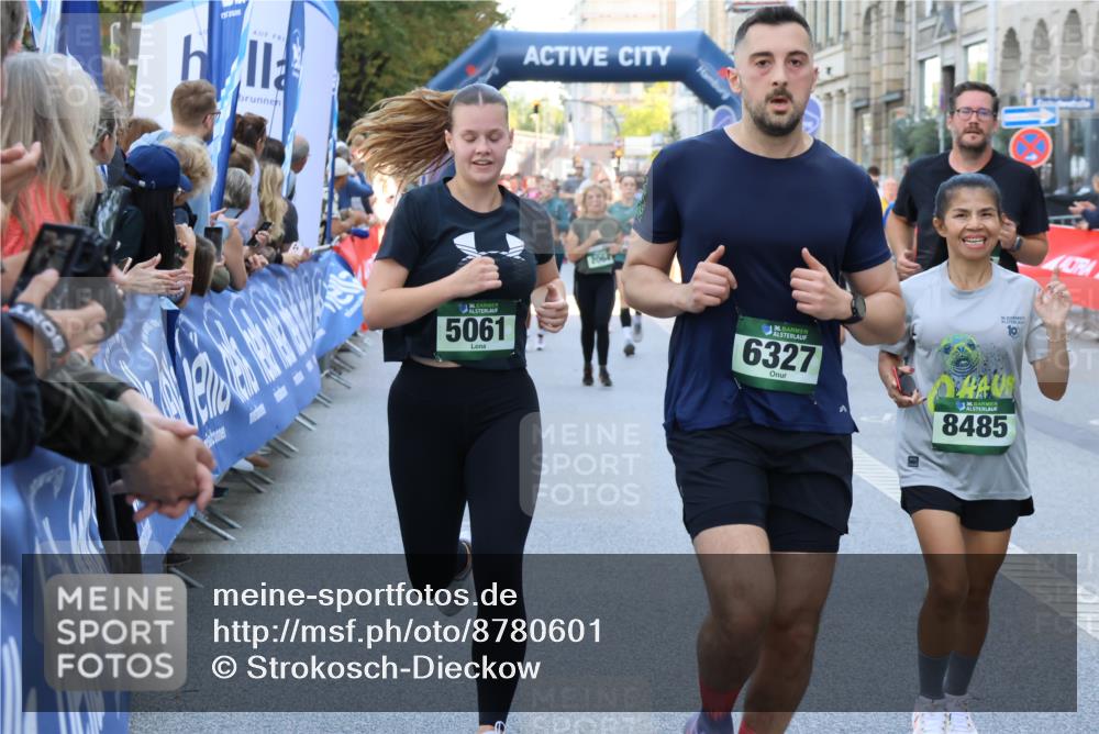 07.09.2025 - BARMER Alsterlauf Strokosch-Dieckow http://msf.ph/oto/8780601 07.09.2025 10:06:00 Ziel 2237, 2254, 2277, 2344, 3154, 3157, 3212, 3321, 3345, 3439, 3490, 4082, 4205, 4319, 4342, 4455, 4525, 4537, 4591, 5050, 5240, 5363, 5478, 5595, 5762, 6045, 6085, 6149, 6173, 6231, 6299, 6302, 8076, 8152, 8212 meine-sportfotos.de