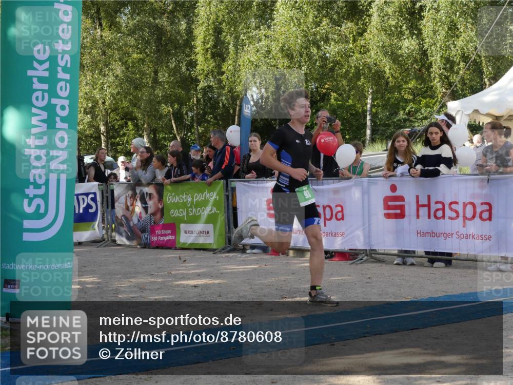 07.09.2025 - 19. Norderstedt Triathlon Zöllner http://msf.ph/oto/8780608 07.09.2025 10:54:21 Ziel 87, 93 meine-sportfotos.de