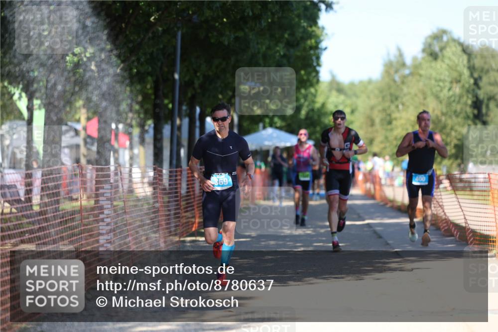 07.09.2025 - 19. Norderstedt Triathlon Michael Strokosch http://msf.ph/oto/8780637 07.09.2025 15:01:41 Laufen 369, 400, 872, 978, 1002, 1005, 1022 meine-sportfotos.de
