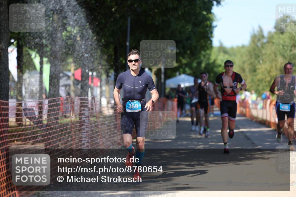 07.09.2025 - 19. Norderstedt Triathlon Michael Strokosch http://msf.ph/oto/8780654 07.09.2025 15:01:42 Laufen 369, 400, 872, 978, 1002, 1005, 1022 meine-sportfotos.de