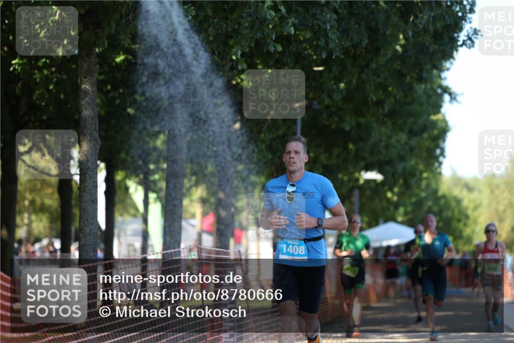 07.09.2025 - 19. Norderstedt Triathlon Michael Strokosch http://msf.ph/oto/8780666 07.09.2025 16:04:37 Laufen 440, 465, 527, 1408, 1439, 1483 meine-sportfotos.de