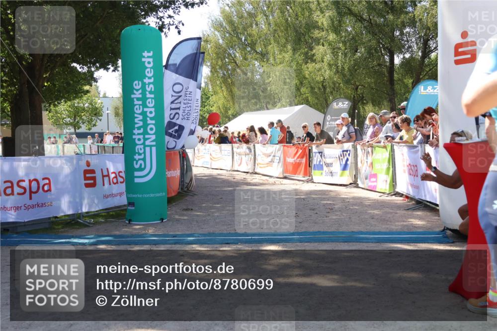07.09.2025 - 19. Norderstedt Triathlon Zöllner http://msf.ph/oto/8780699 07.09.2025 12:51:16 Ziel 792, 803, 1220, 1378 meine-sportfotos.de