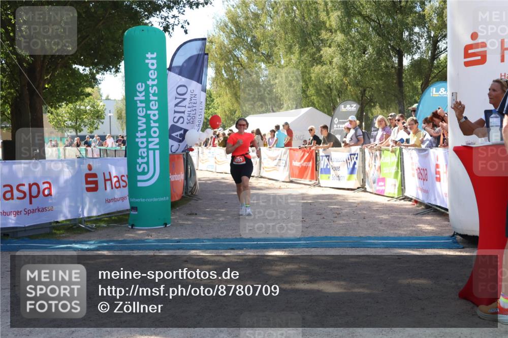 07.09.2025 - 19. Norderstedt Triathlon Zöllner http://msf.ph/oto/8780709 07.09.2025 12:51:20 Ziel 803 meine-sportfotos.de
