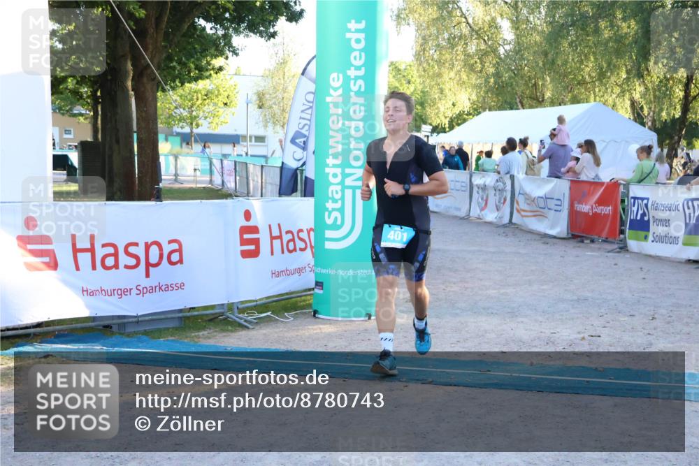 07.09.2025 - 19. Norderstedt Triathlon Zöllner http://msf.ph/oto/8780743 07.09.2025 17:36:54 Ziel 401 meine-sportfotos.de