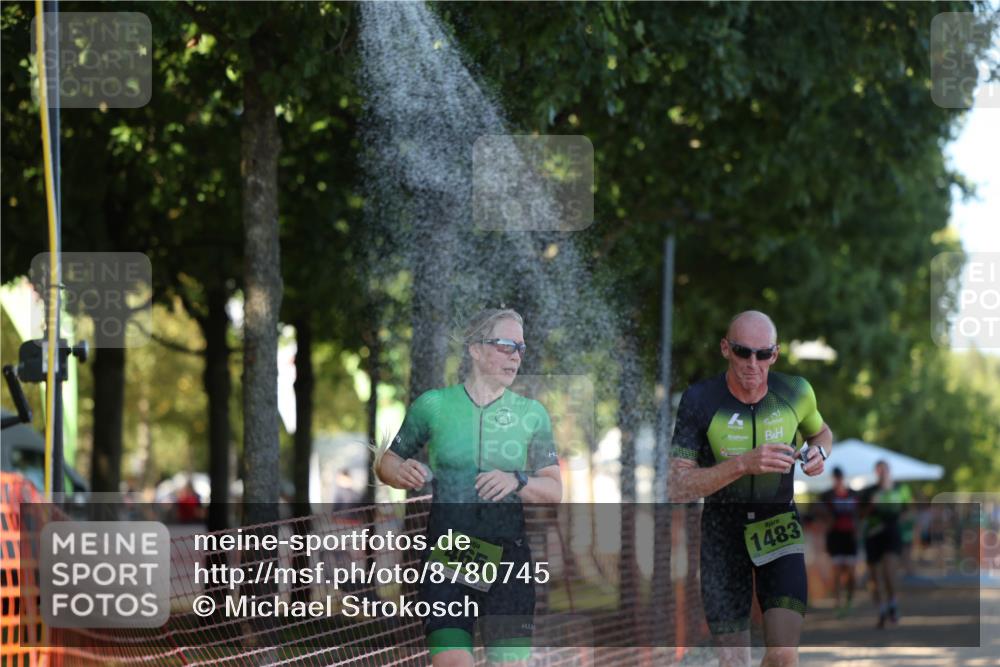 07.09.2025 - 19. Norderstedt Triathlon Michael Strokosch http://msf.ph/oto/8780745 07.09.2025 16:04:43 Laufen 440, 465, 527, 528, 539, 1483 meine-sportfotos.de
