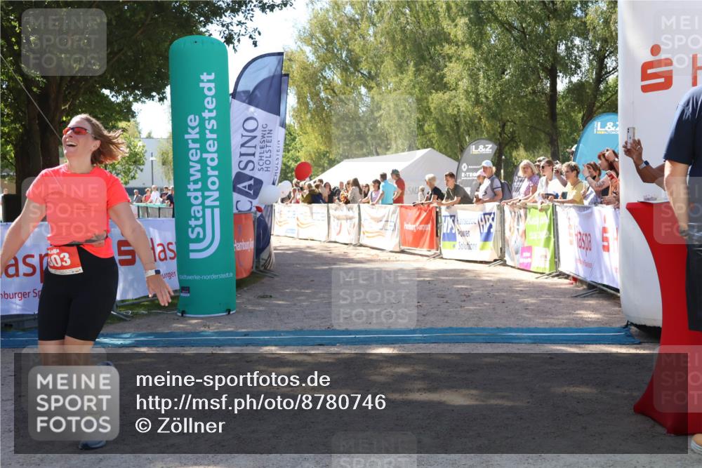 07.09.2025 - 19. Norderstedt Triathlon Zöllner http://msf.ph/oto/8780746 07.09.2025 12:51:22 Ziel 803 meine-sportfotos.de