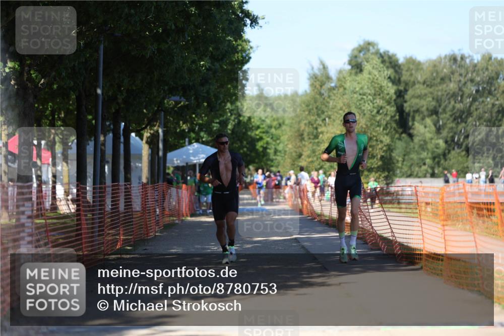 07.09.2025 - 19. Norderstedt Triathlon Michael Strokosch http://msf.ph/oto/8780753 07.09.2025 15:01:54 Laufen 911, 1014 meine-sportfotos.de