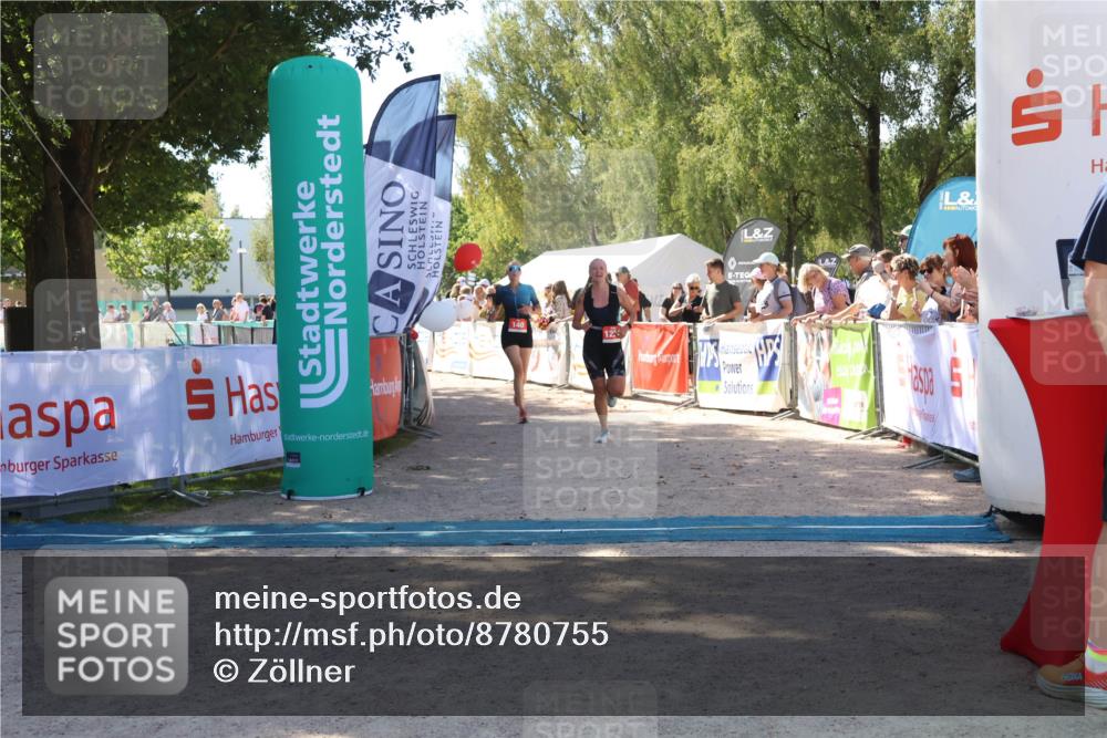 07.09.2025 - 19. Norderstedt Triathlon Zöllner http://msf.ph/oto/8780755 07.09.2025 12:51:29 Ziel 140, 1224 meine-sportfotos.de