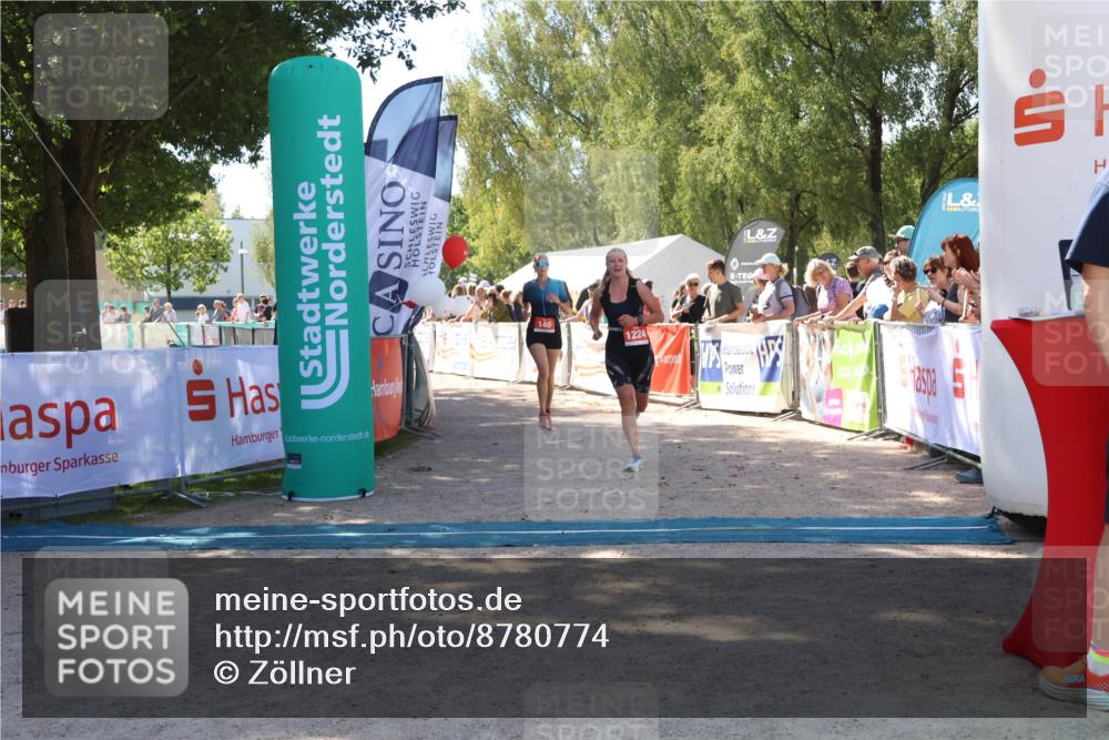 07.09.2025 - 19. Norderstedt Triathlon Zöllner http://msf.ph/oto/8780774 07.09.2025 12:51:30 Ziel 140, 1224 meine-sportfotos.de