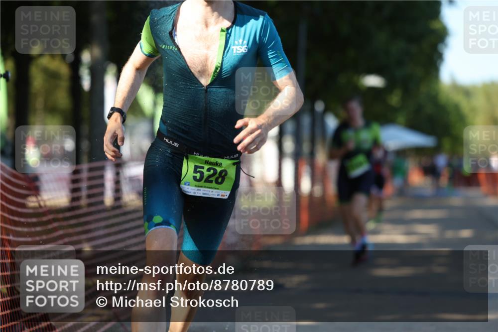 07.09.2025 - 19. Norderstedt Triathlon Michael Strokosch http://msf.ph/oto/8780789 07.09.2025 16:04:50 Laufen 445, 528, 539, 1482 meine-sportfotos.de