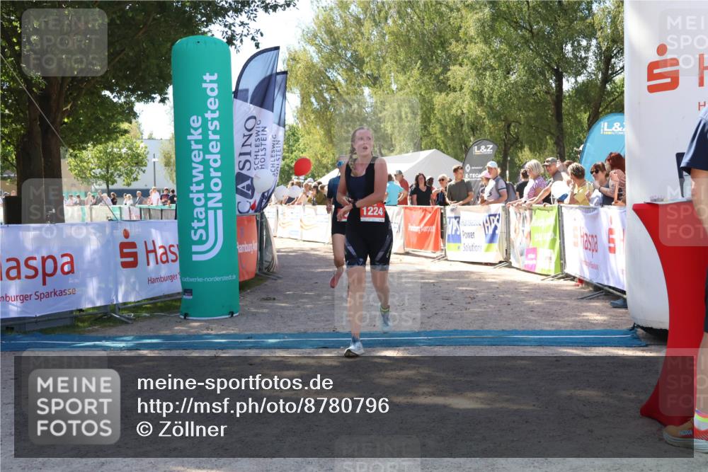 07.09.2025 - 19. Norderstedt Triathlon Zöllner http://msf.ph/oto/8780796 07.09.2025 12:51:31 Ziel 140, 1224 meine-sportfotos.de
