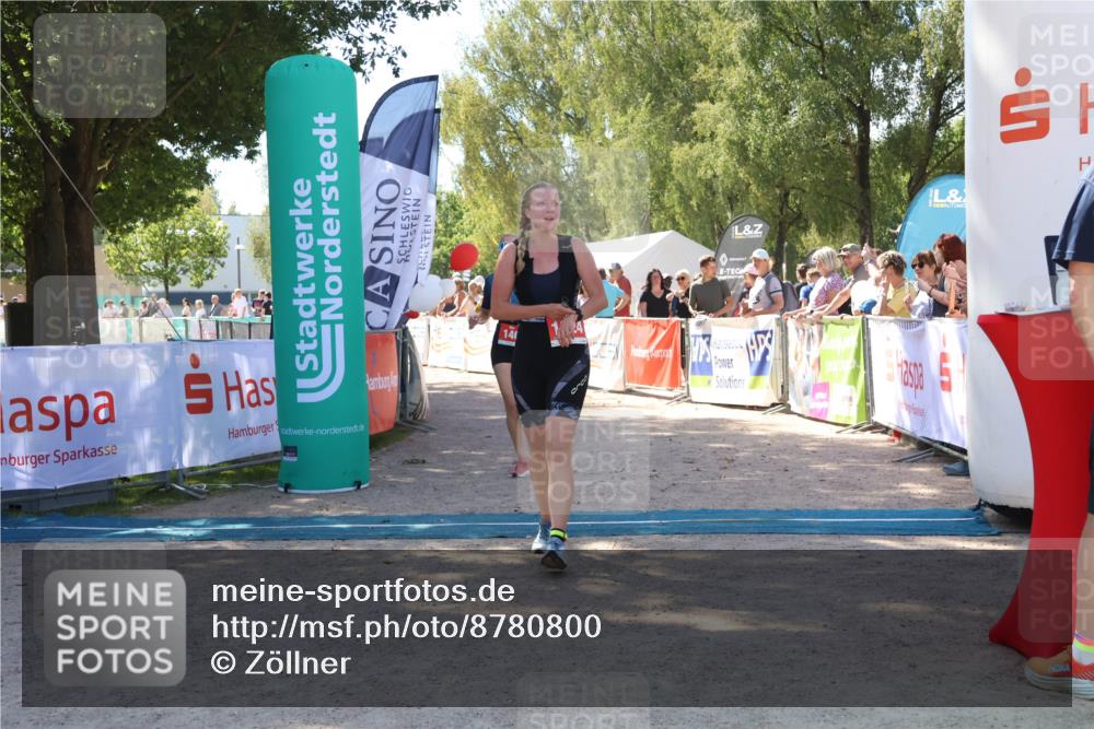 07.09.2025 - 19. Norderstedt Triathlon Zöllner http://msf.ph/oto/8780800 07.09.2025 12:51:32 Ziel 140, 1224 meine-sportfotos.de