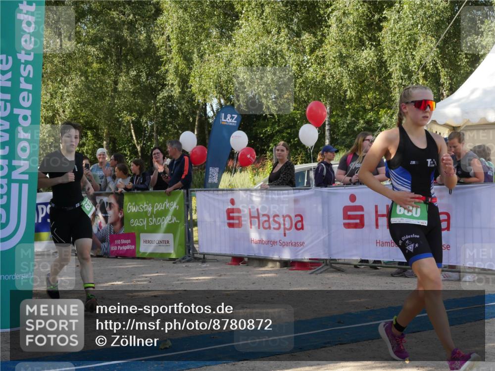 07.09.2025 - 19. Norderstedt Triathlon Zöllner http://msf.ph/oto/8780872 07.09.2025 10:56:00 Ziel 134, 637, 661, 680 meine-sportfotos.de