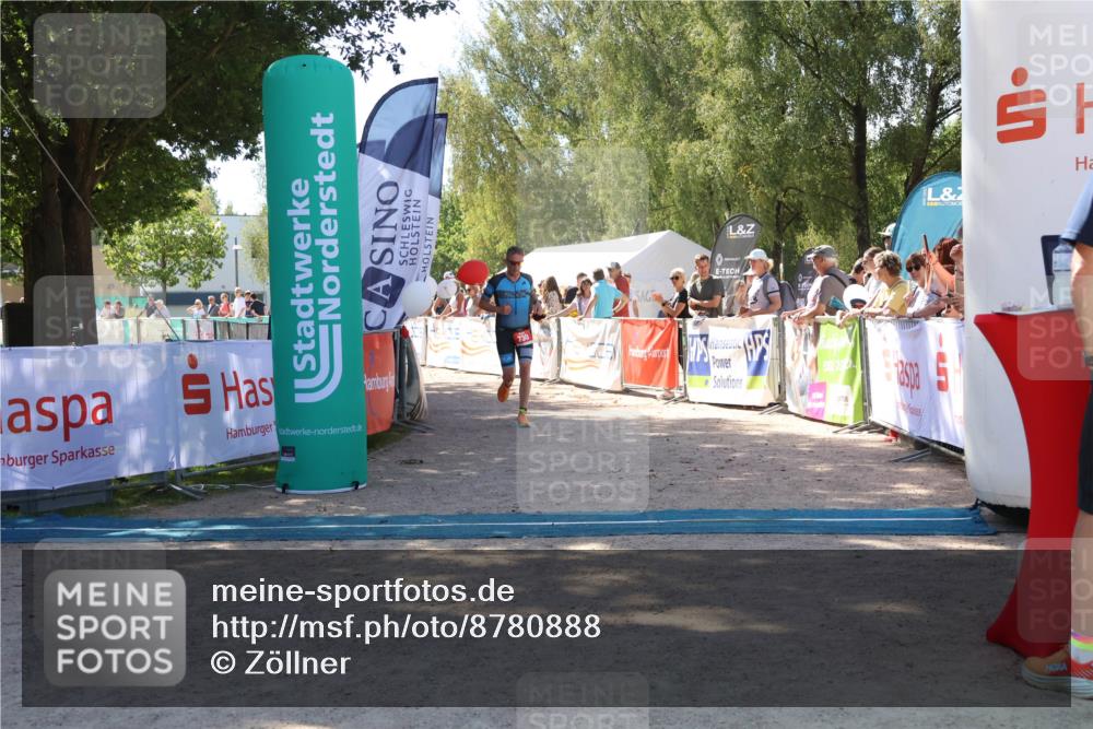 07.09.2025 - 19. Norderstedt Triathlon Zöllner http://msf.ph/oto/8780888 07.09.2025 12:52:11 Ziel 730 meine-sportfotos.de