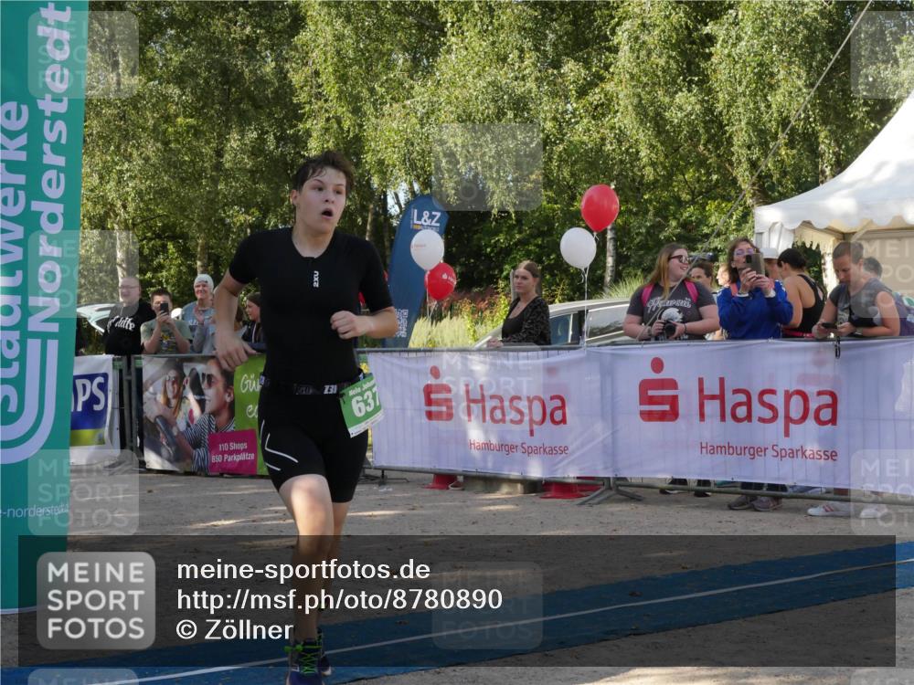 07.09.2025 - 19. Norderstedt Triathlon Zöllner http://msf.ph/oto/8780890 07.09.2025 10:56:01 Ziel 134, 637, 661, 680 meine-sportfotos.de