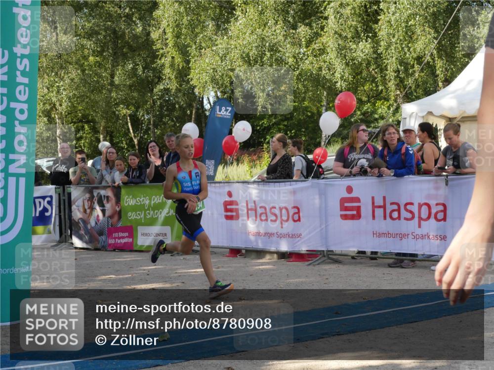 07.09.2025 - 19. Norderstedt Triathlon Zöllner http://msf.ph/oto/8780908 07.09.2025 10:56:03 Ziel 134, 637, 661, 680 meine-sportfotos.de