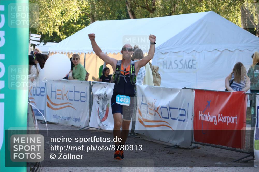 07.09.2025 - 19. Norderstedt Triathlon Zöllner http://msf.ph/oto/8780913 07.09.2025 17:37:40 Ziel 1443 meine-sportfotos.de