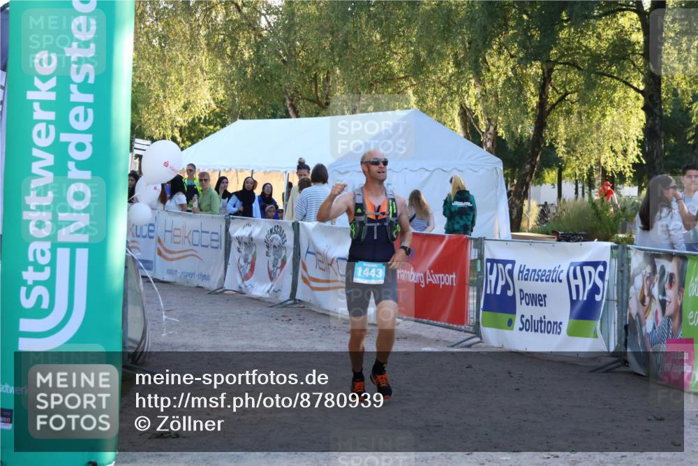 07.09.2025 - 19. Norderstedt Triathlon Zöllner http://msf.ph/oto/8780939 07.09.2025 17:37:42 Ziel 1443 meine-sportfotos.de