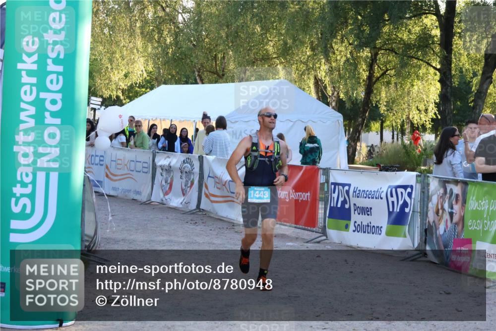 07.09.2025 - 19. Norderstedt Triathlon Zöllner http://msf.ph/oto/8780948 07.09.2025 17:37:42 Ziel 1443 meine-sportfotos.de