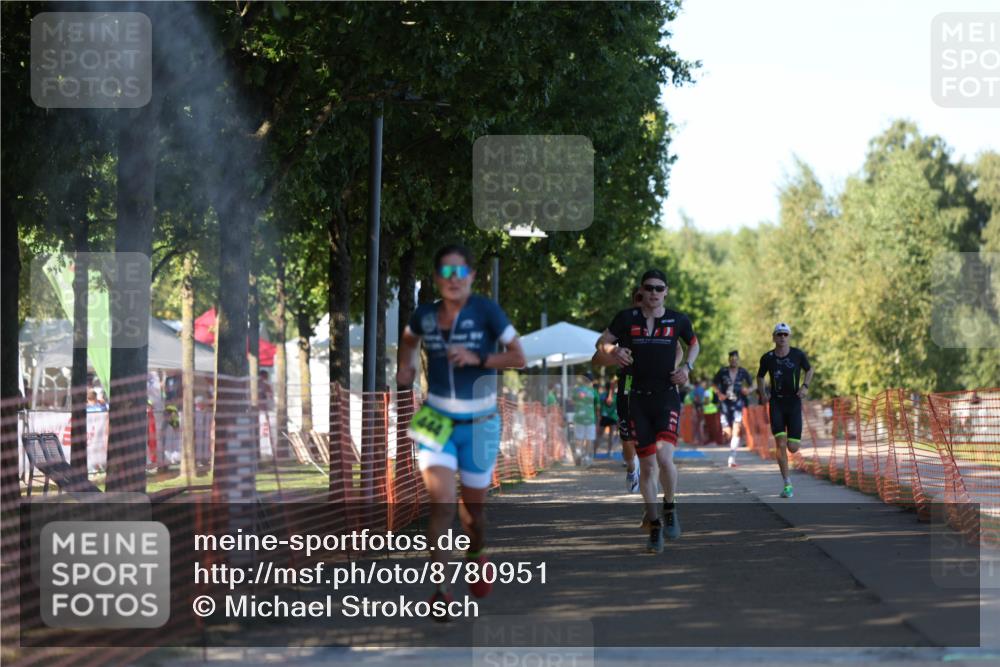07.09.2025 - 19. Norderstedt Triathlon Michael Strokosch http://msf.ph/oto/8780951 07.09.2025 16:05:45 Laufen 444, 494, 523, 538 meine-sportfotos.de