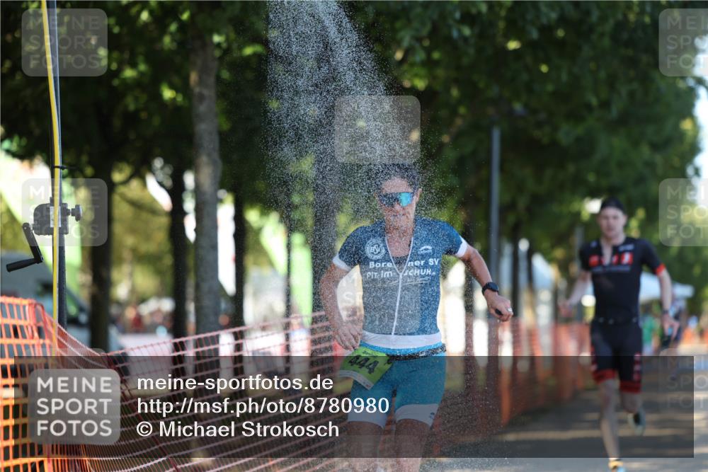 07.09.2025 - 19. Norderstedt Triathlon Michael Strokosch http://msf.ph/oto/8780980 07.09.2025 16:05:47 Laufen 444, 494, 523, 538, 1433 meine-sportfotos.de