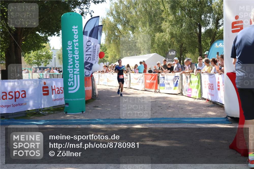 07.09.2025 - 19. Norderstedt Triathlon Zöllner http://msf.ph/oto/8780981 07.09.2025 12:52:29 Ziel 856 meine-sportfotos.de