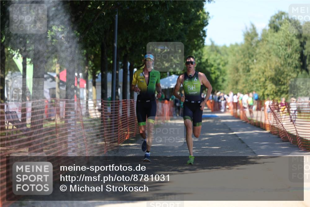 07.09.2025 - 19. Norderstedt Triathlon Michael Strokosch http://msf.ph/oto/8781031 07.09.2025 15:02:30 Laufen 1032 meine-sportfotos.de
