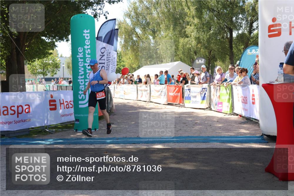 07.09.2025 - 19. Norderstedt Triathlon Zöllner http://msf.ph/oto/8781036 07.09.2025 12:52:56 Ziel 1371 meine-sportfotos.de