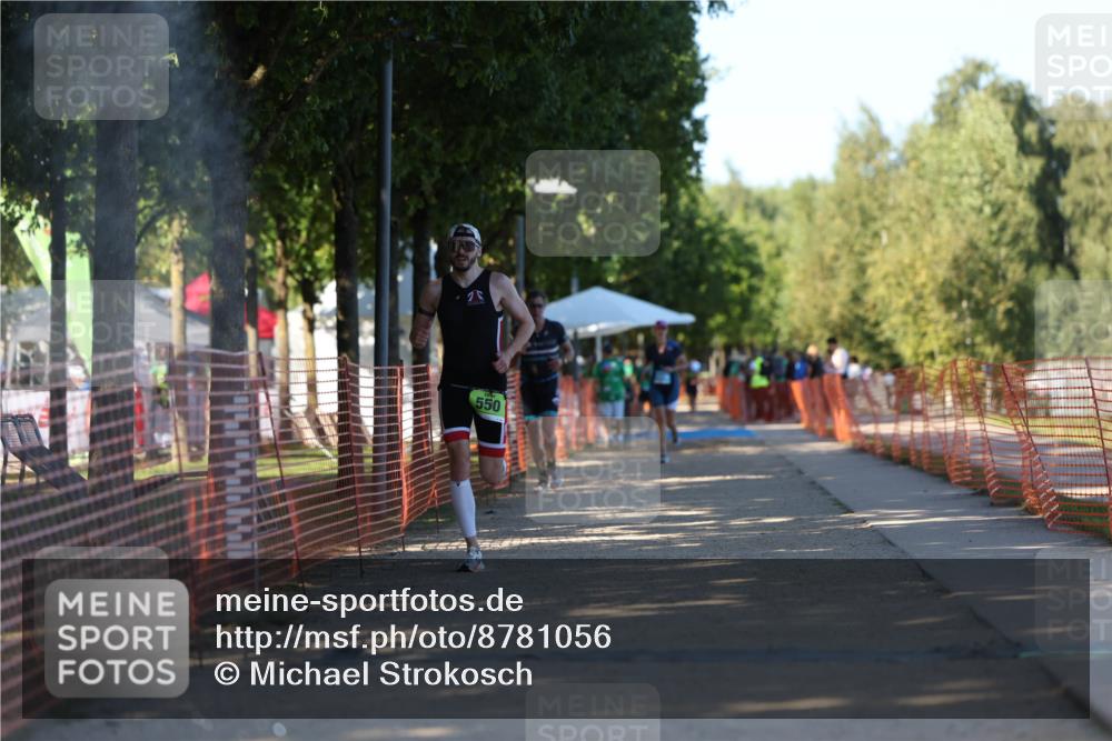 07.09.2025 - 19. Norderstedt Triathlon Michael Strokosch http://msf.ph/oto/8781056 07.09.2025 16:06:04 Laufen 550, 1484 meine-sportfotos.de