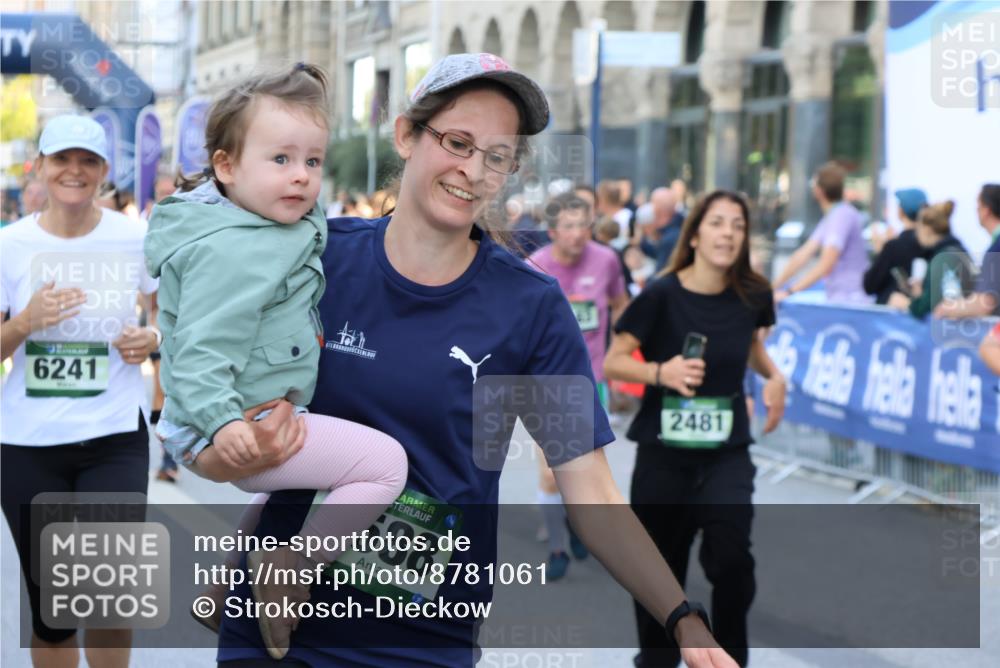 07.09.2025 - BARMER Alsterlauf Strokosch-Dieckow http://msf.ph/oto/8781061 07.09.2025 10:05:49 Ziel 2043, 2744, 3023, 3154, 4082, 4178, 4179, 4230, 4342, 4355, 4401, 4455, 4537, 4570, 4793, 4807, 5105, 5363, 5431, 5432, 5478, 5595, 5621, 5728, 5762, 6085, 6101, 6129, 6221, 6231, 8023, 8064, 8121, 8332, 8333, 8466 meine-sportfotos.de