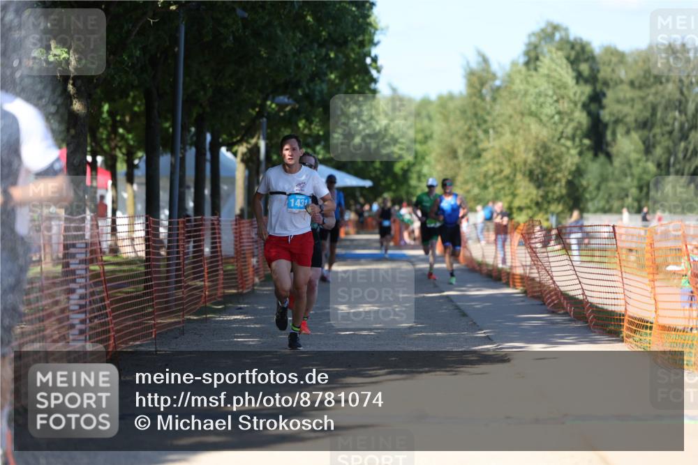07.09.2025 - 19. Norderstedt Triathlon Michael Strokosch http://msf.ph/oto/8781074 07.09.2025 15:09:54 Laufen 364, 1013, 1416, 1431 meine-sportfotos.de