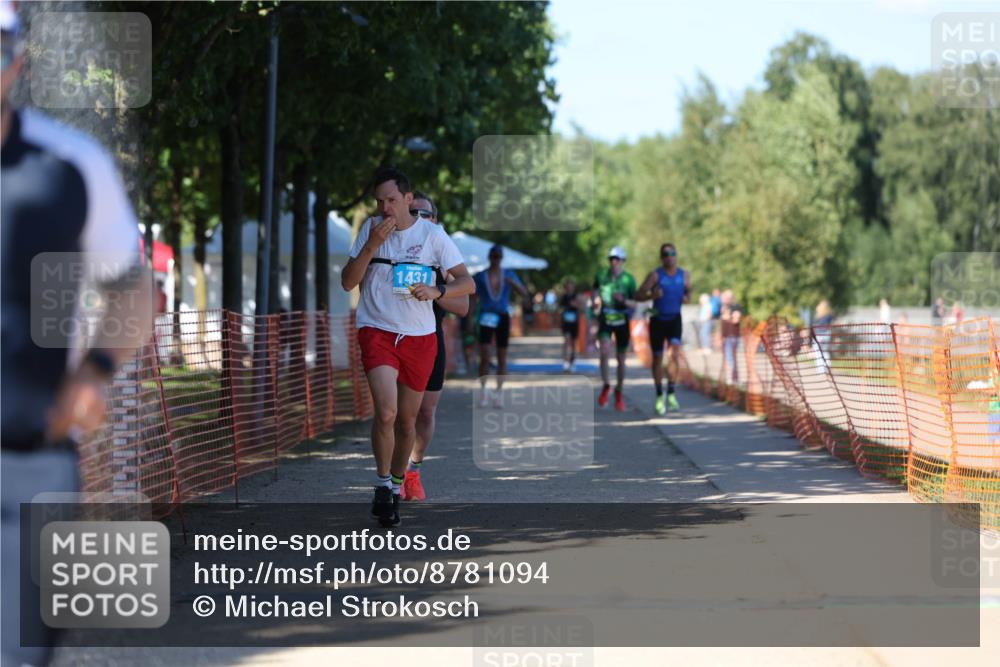 07.09.2025 - 19. Norderstedt Triathlon Michael Strokosch http://msf.ph/oto/8781094 07.09.2025 15:09:55 Laufen 364, 1010, 1013, 1416, 1431 meine-sportfotos.de