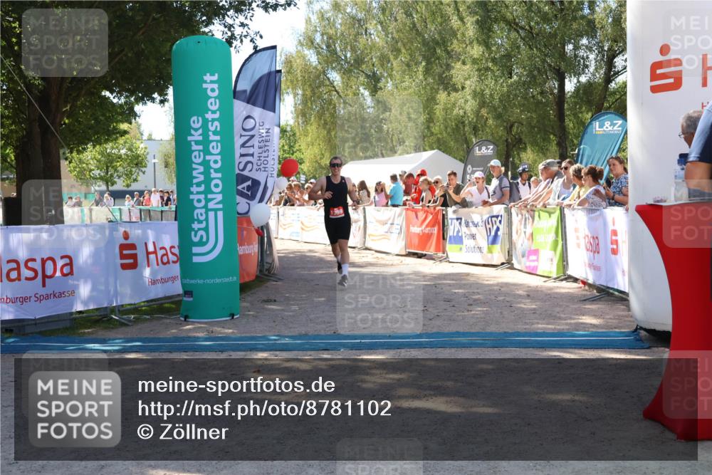 07.09.2025 - 19. Norderstedt Triathlon Zöllner http://msf.ph/oto/8781102 07.09.2025 12:53:14 Ziel 802, 1359 meine-sportfotos.de