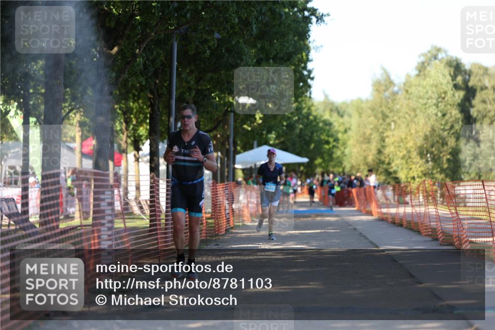 07.09.2025 - 19. Norderstedt Triathlon Michael Strokosch http://msf.ph/oto/8781103 07.09.2025 16:06:10 Laufen 550, 1470, 1484 meine-sportfotos.de