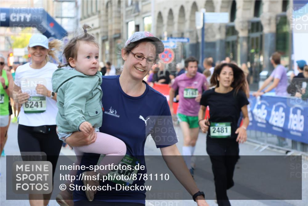 07.09.2025 - BARMER Alsterlauf Strokosch-Dieckow http://msf.ph/oto/8781110 07.09.2025 10:05:48 Ziel 2043, 2744, 3023, 3154, 3991, 4082, 4178, 4179, 4230, 4342, 4355, 4401, 4455, 4537, 4570, 4793, 4807, 5105, 5363, 5431, 5432, 5478, 5595, 5621, 5728, 5762, 5811, 6085, 6101, 6129, 6221, 6231, 8023, 8064, 8121, 8184, 8185, 8332, 8333, 8466 meine-sportfotos.de